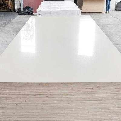 China Modern High Quality Russian Melamine Plywood White Laminated Birch 4x8 Plywood Sheet 3mm for sale