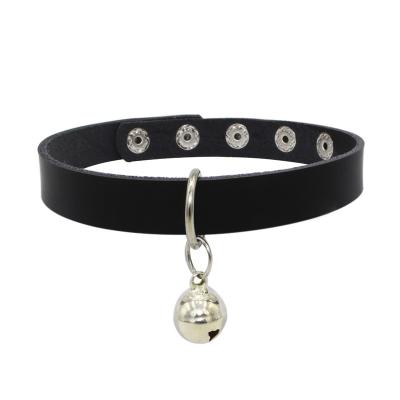 China Custom high quality dog ​​collars leather belt with durable rivet style classic dog collars for sale