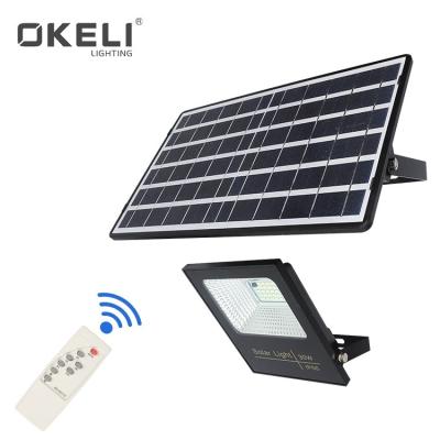 China Hot Selling 10 Garden OKELI 30 60 100 Watt IP65 Waterproof Intelligent Remote Control Outdoor Led Solar Flood Light for sale