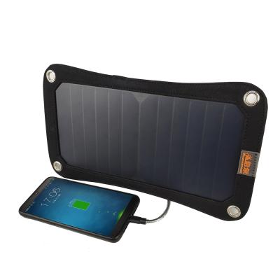 China WARMSPACE 7W/5V Portable Solar Panel Phone Solar Charger for Travel Support Outdoor Recycling OEM ODM 317mm*178mm for sale