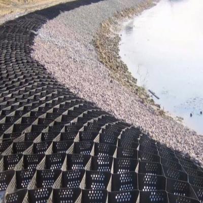 China Anti Aging Perforate Geocell Rough Outdoor HDPE For Slope Soil Stabilization Honeycomb Gravel Retainer for sale