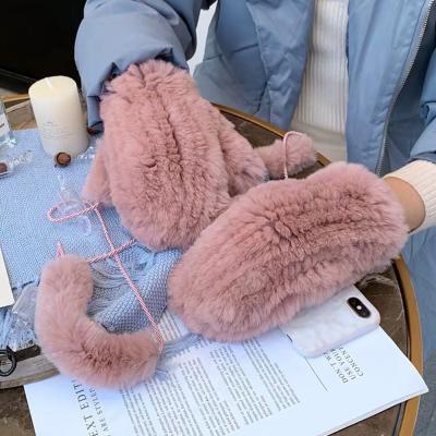 China Girls Elastic Ski Glove Mitts Elastic Soft Real Rex Rabbit Fur Gloves Warm Winter Comfortable Women Ladies Thick Fur Mittens With String for sale