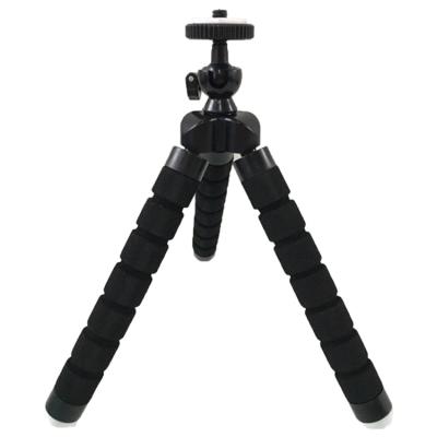 China Flexible for YouTube Live Makeup Compatible Desk Selfie Photography Stick Tripod for sale