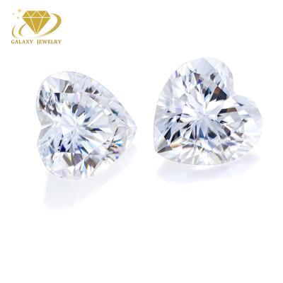 China Color Play or Fire Wholesale Price Heart Cut Shape Loose Moissanite Stone Shiny Diamond DEF Moissanite For Ring Earrings Pendant Jewelry for sale