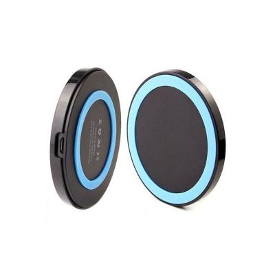 China Mobile Phone Mini Wireless Charger Cell Phone Multifunctional Fast Wireless Charger for sale