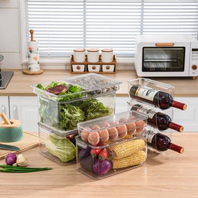 China Transparent Freshness Keeping Kitchen Storage Refrigerator Storage Box Plastic With Handle PET Sundries for sale