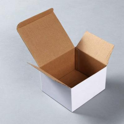 China Three Layers e Corrugated Factory Direct Sale White Cardboard Corrugated Airplane Box Custom Printed Logo Packaging Paper Box for sale