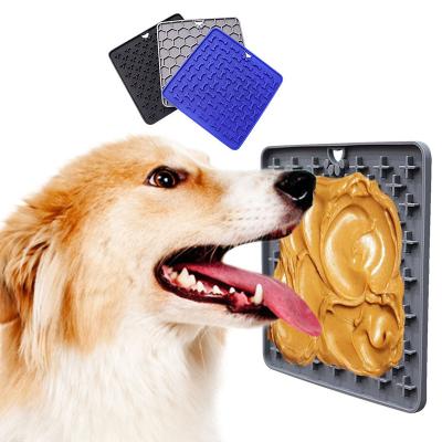 China Dropshipping Portable Suction Cups Silicone Bath Buddy Grooming Bone Head Slow Driver Pad Stocked For Worry Cat Dog Lick Mat for sale