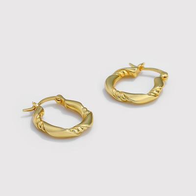 China Fashion TRENDY Women Jewelry 18K Silver Gold Plated Simple Braided Circle Earrings for sale