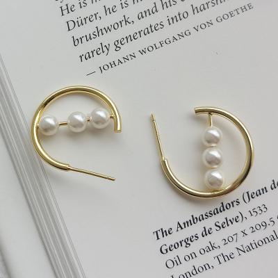 China Moyu FASHIONABLE Wholesale Silver Jewelry 925 Sterling Gold Plated 18k Pearl Circle Earrings For Women for sale