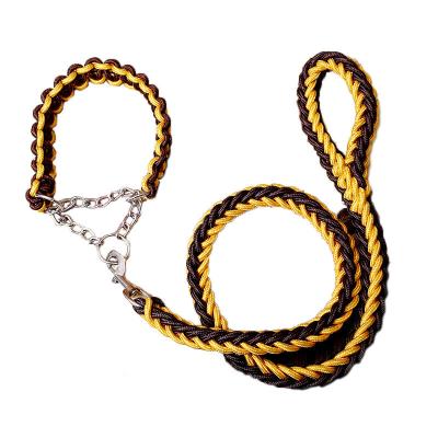 China Sturdy Nylon Pet Dog Leash Quick Release Rope Heavy Duty Nylon Leash With Chain Collar for sale