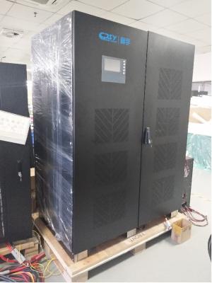 Chine 200KVA/160KW extérieur lève le transformateur en ligne basse fréquence industriel d'UPS de support de batterie à vendre