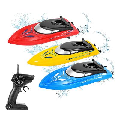 China High Speed ​​Racing Gyro Sailing Boat For Pools And Lakes 2.4G Remote Control Boat For Adults And Kids for sale