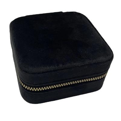 China Black velvet Travel jewelry box organizer jewelry box women gift velvet jewelry box for sale