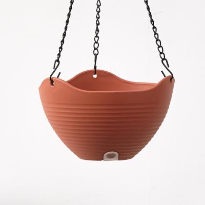 China Eco - Friendly Garden Hanging Plastic Vertical Flower Pot Planters Hangers for sale