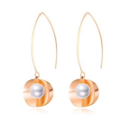 China New Design Fashion C-Shaped Pearl Geometric Dangling Hook Earrings Lady Rose Gold Plated Earrings White for sale