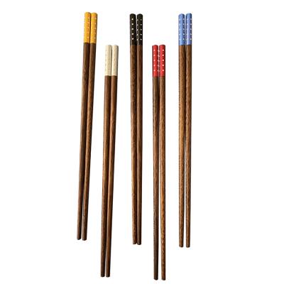 China Food Grade Sustainable Healthy Household Style Wooden Chopsticks , Easy To Use Chopsticks for sale