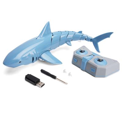 China Wholesale 2.4G RC Model Simulation Game Electric Waterproof Remote Control Water Shark Swimming Blue Shark Underwater Animal Toys For Children for sale