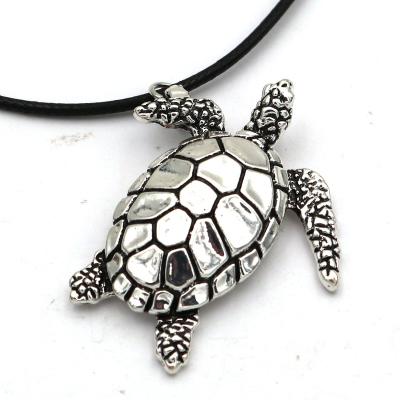 China Europe and America popular Viking turtle men's necklace popular animal turtle pendant metal necklace in Northern Europe for sale