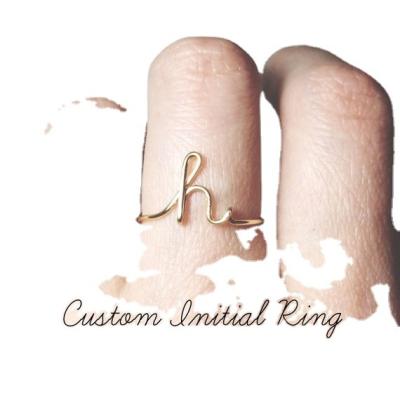 China Cute letter ring A-Z jewelry ladies rose gold letter ring jewelry accessories for gift for sale