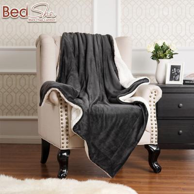 China Disposable Hot Sale Polyester DK Plush 100% Gray Short Plush PV Fleece Blanket for sale