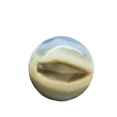 China Natural China Agate Crystal Ball Hole Healing Quartz Ball Feng Shui Crystal Decoration for sale