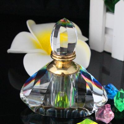 China Europe Decorative Essence Crystal Perfume Bottle Favors for sale