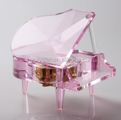 China 2018 Europe Hot Sale Crystal Glass Decorative Grand Piano for sale