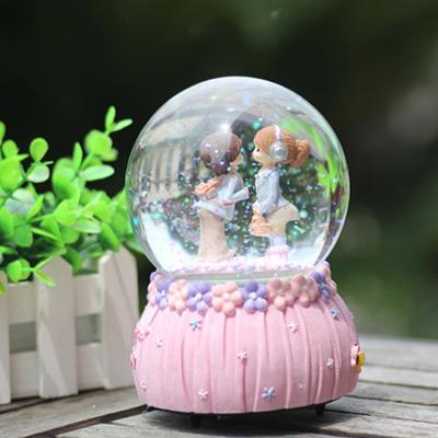 China Cute Europe Crystal Ball Birthday Gift For Friend for sale