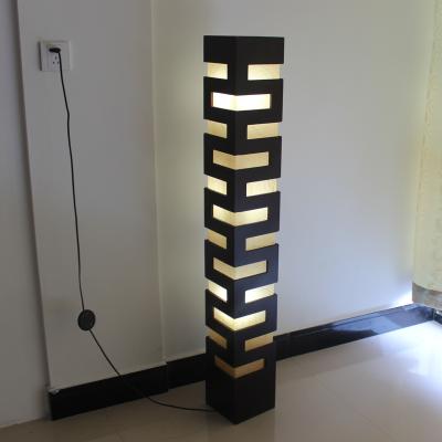 China Decoration high quality fashion wooden floor lamp for hotel for sale