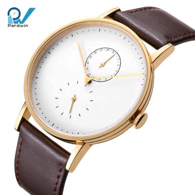 China Minimalist Bauhaus Quartz Auto Date Watches With Vaulted Sapphire Dial Big Face Glass Watch for sale