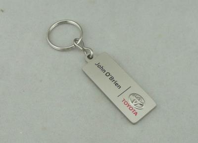 China John O'Brien Toyota förderndes Keychain durch Zink-Legierung Druckguß mit nebelhafter Vernickelung zu verkaufen