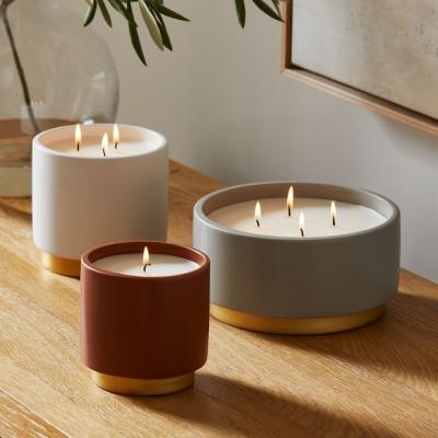 China Large 3 Custom Made Ceramic Empty Home Decor Container Fragrance Candles Fancy Minimalism Decorative Wick Candle Jars With Soy Wax for sale