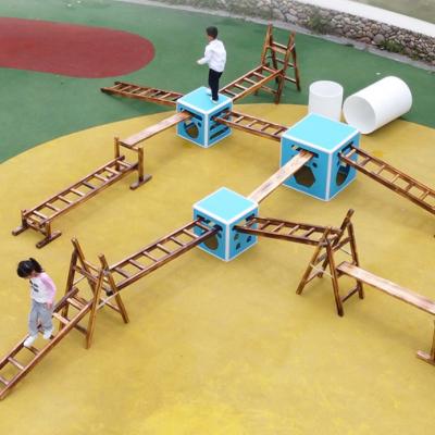 Chine Outdoor playground wooden material children sensory play balance gym training equipment for preschool kindergarten à vendre