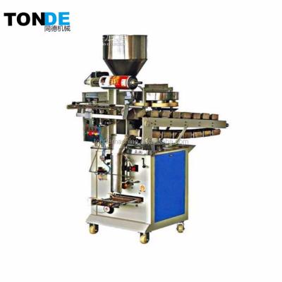 Cina Semi-automatic Potato Chips Packing Machine With Cheaper Chain Bucket Type Food Price in vendita