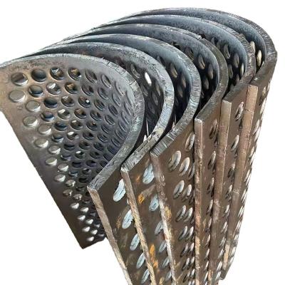 China Accessories wear-resistant perforated sieve plate/plate agricultural machinery hammer crusher crusher accessories metal plate for sale