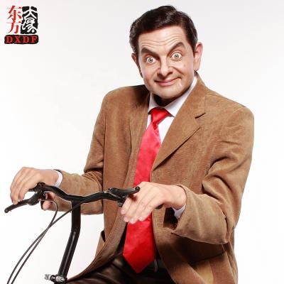 China Indoor Exhibition Announced Personal Style Celebrity Life Size Wax Figure For Mr. Bean for sale