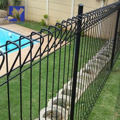 China Hot Selling Easily Assembled Galvanized Anti Climb Garden Folded Triangle Mesh Fence Roll Top Office Fence for sale