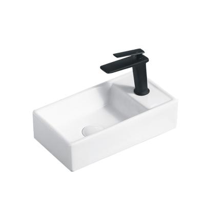 China Modern white ceramic hand washbasin made directly from the manufacturer for sale