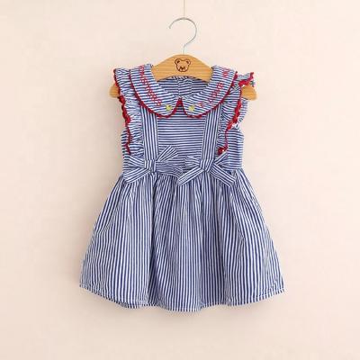 China Breathable Kids Fabric Stripes Gown Dresses Ruffle To Fly Sleeve Girls' Dresses With Bow , Teenage Girls Dresses for sale