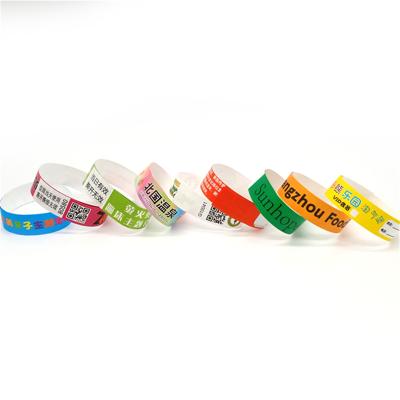 China Amusement Parks Professional Supply Customized Plain Tyvek Wristband Bulk for sale