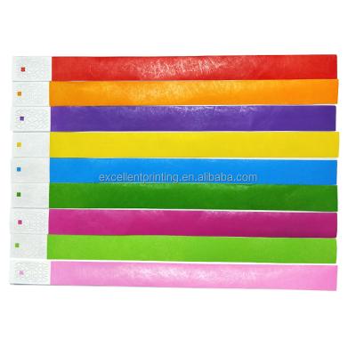 China Amusement Parks Wholesale Disposable Tyvek Event Bands Logo Waterproof Paper Colorful Printing Tyvek Wristbands for sale