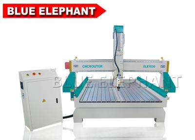 China Máquina de corte alta do cnc da madeira compensada da linha central de 1530 z, máquina de corte de madeira do computador para o pvc à venda