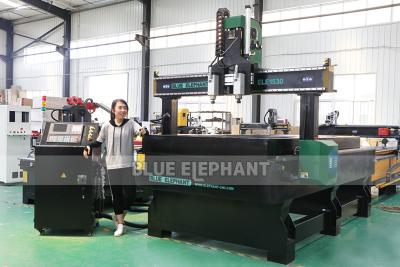 China Personalizado 1530 uma cabeça com as duas máquinas do CNC dos eixos à venda