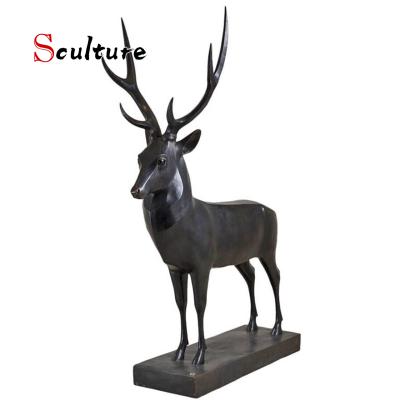 China Modern Bronze Europe Deer Figurine Decor Reindeer Buck Statue Deer Animal Carvings Sculpture for Home and Outdoor Decoration for sale