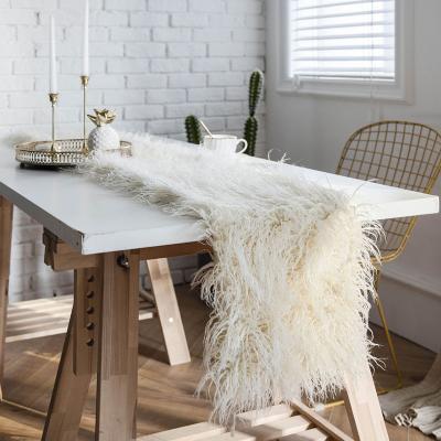 China Boho Plush Fabric Table Cloth Acrylic Home Decorative Fluffy Wedding Table Runner for sale