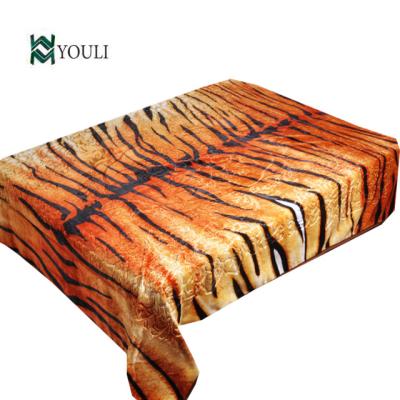 China Anti-pilling colored tiger skin, 100% polyester mink covering for sale