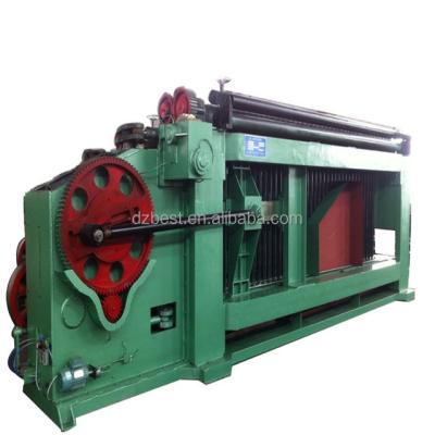 China Semi Automatic Hexagonal Wire Mesh Machine for sale