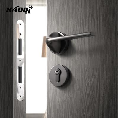 China Modern Luxury Haodi New Magnetic Mute Interior Bedroom Door Lock Handle Set Luxury Zinc Alloy Door Handle for sale