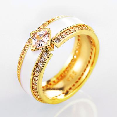 China WAYEAR Fashion Romantic Engagement Couple Ring Jewelry Unisex Lovers Zirconia Ring Jewelry Weeding Rings Unisex for sale